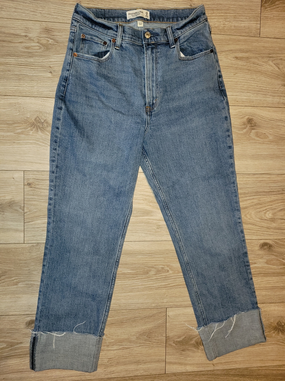 Abercrombie & Fitch Ankle Straight Blue Jeans  with Rolled Hems - Curve Love